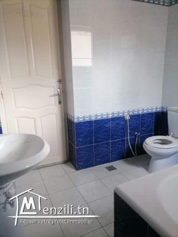 Belle villa au Kram cité de la foire