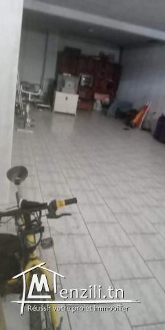 Une maison à vendre