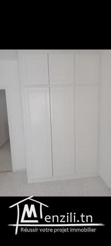A louer un appart s+3 à résidence Babel El ghazela