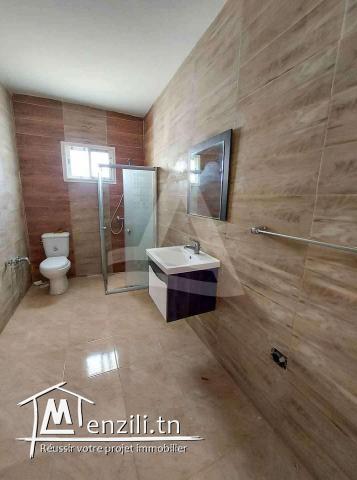 etage de villa a louer s+2