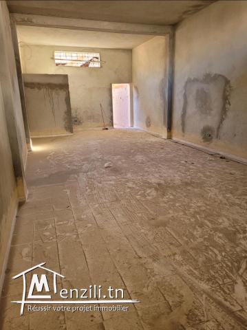 Maison avec deux garage