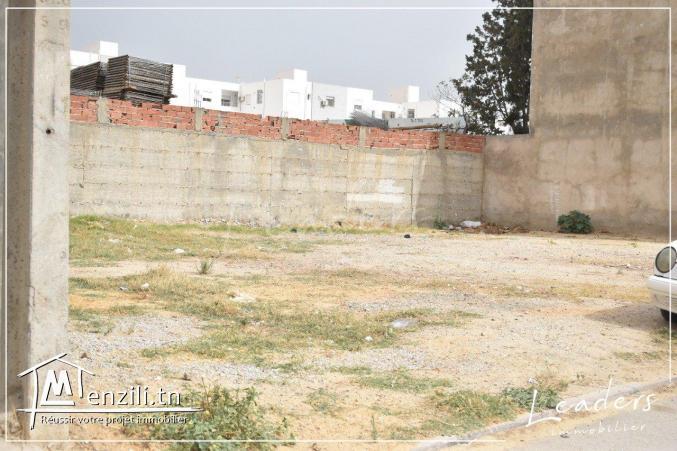 A vendre un terrain à BORJ LOUZIR