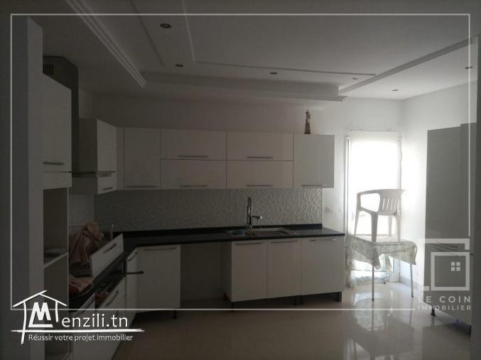 À vendre une maison 2S+4 à DAR CHAABANE ELFEHRI  ????????