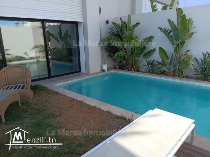 A Louer une villa s3 avec piscine et jardin à Gammarth
