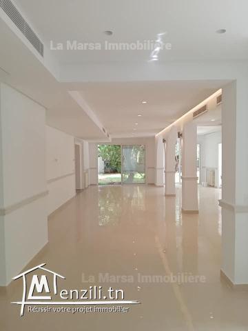 A Louer luxueuse villa s6 avec piscine et jardin à Carthage