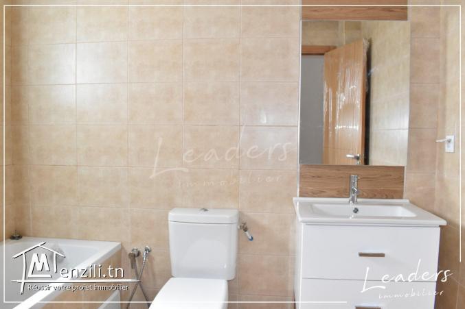 A vendre chez notre agence LEADERS_IMMO un Appartement S+2 situé à Ariana Borj louzir.