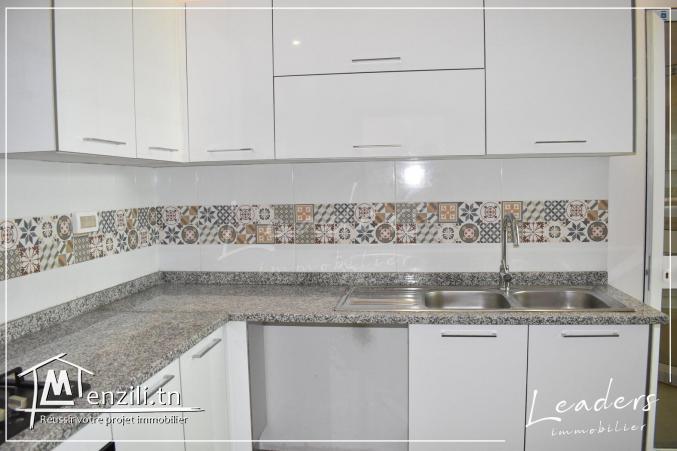 A vendre chez notre agence LEADERS_IMMO un Appartement S+2 situé à Ariana Borj louzir.