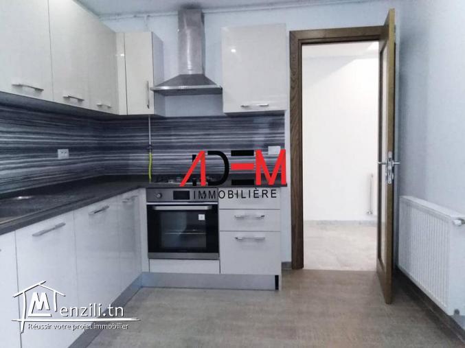 Appartement S2 de haut standing et avec place parking à Sahloul4