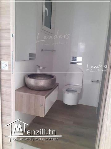 A vendre un Appartement S+3 avec un petit jardin situé à AIN ZAGHOUAN