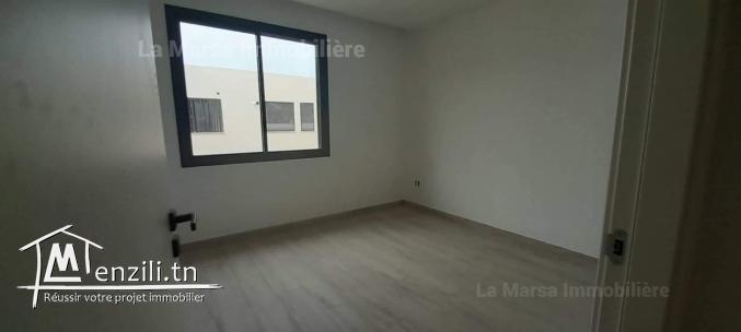 A Louer appartement s2 neuf à La Marsa