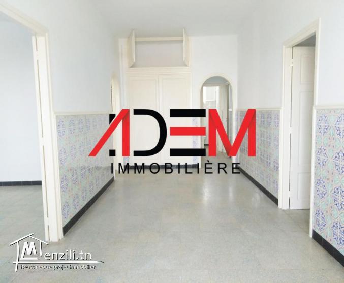 Etage de villa S3 avec place parking