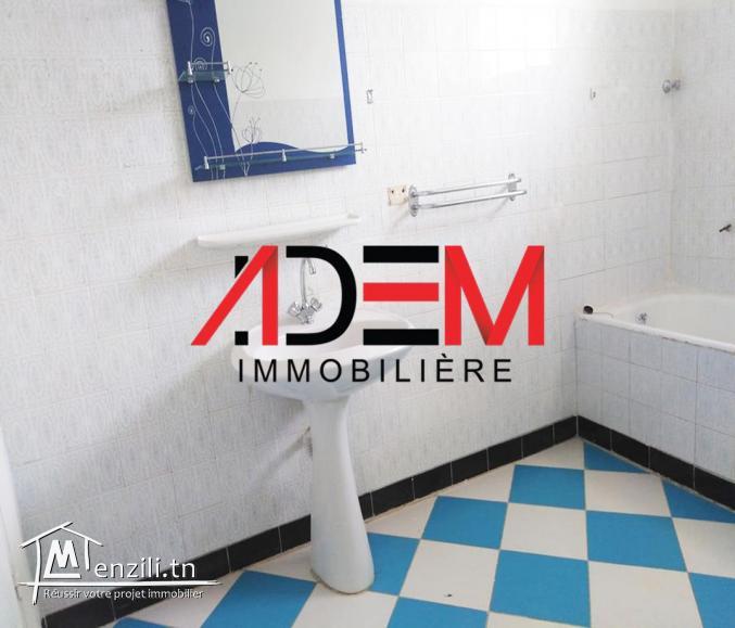 Etage de villa S3 avec place parking