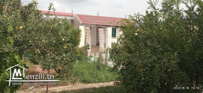 فيلا للبيع طبرقة