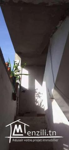 دار لرواد للبيع