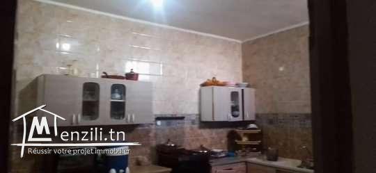 دار لرواد للبيع