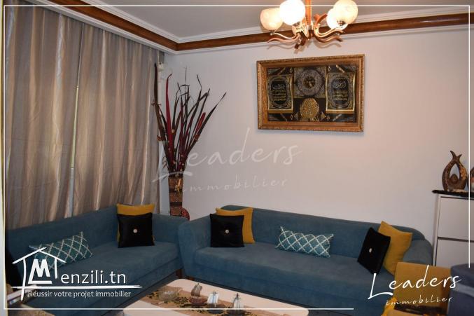 A vendre chez notre agence LEADERS_IMMO une Triplex  S+3 situé à SOKRA