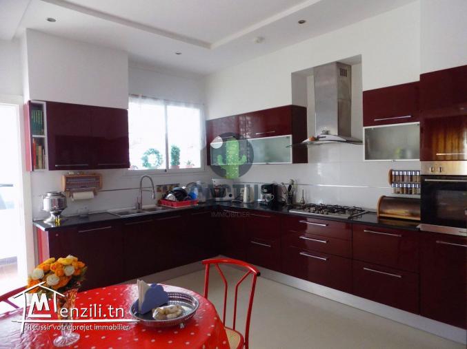 Villa de 500m² sur un Terrain de 436m² à Nabeul