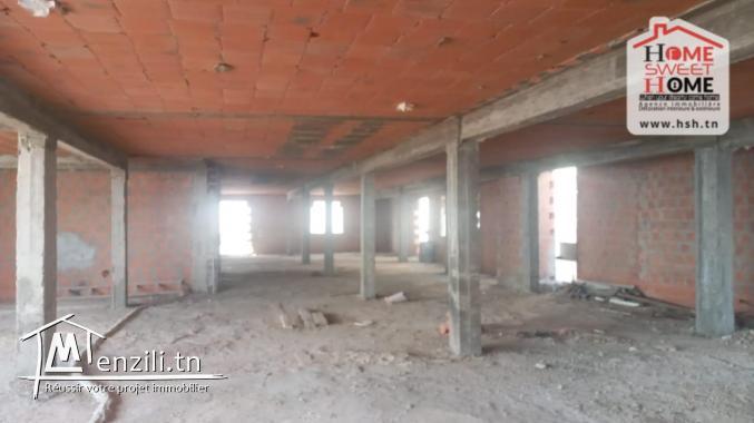 Immeuble Yolanda à Louer à Cité Ennasr