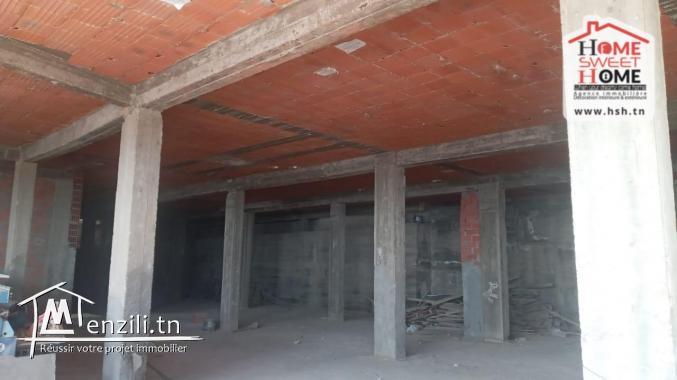 Immeuble Yolanda à Louer à Cité Ennasr