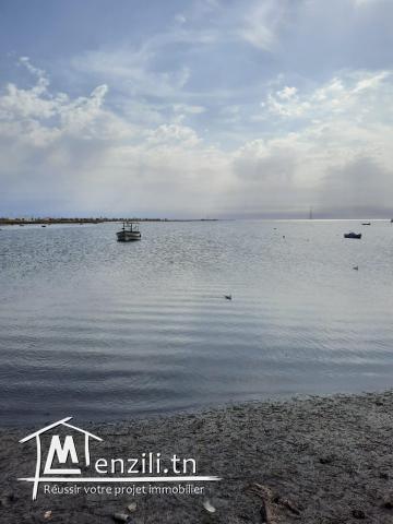 À saisir terrain zone urbaine 2100m2 87000dt