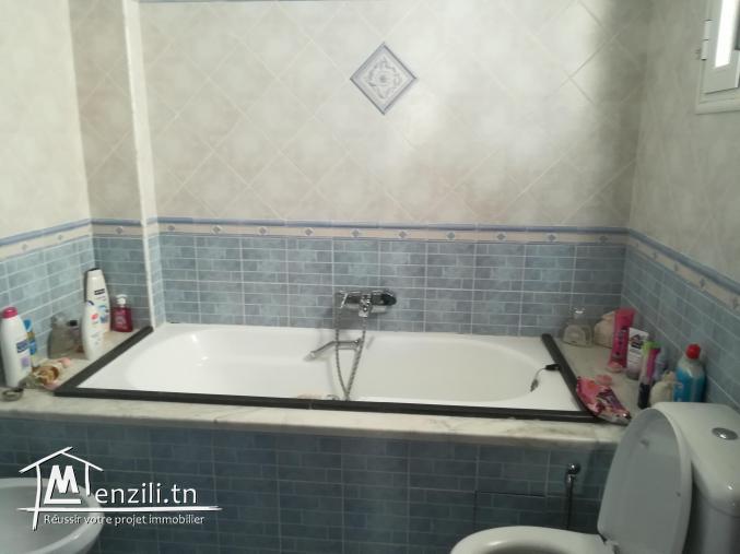 étage de villa s+4 haut standing à bizerte