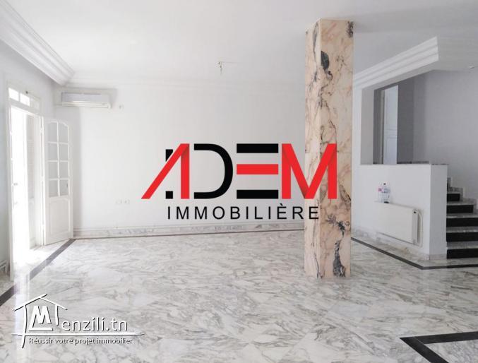 Spacieux étage de villa S4 de 250m²