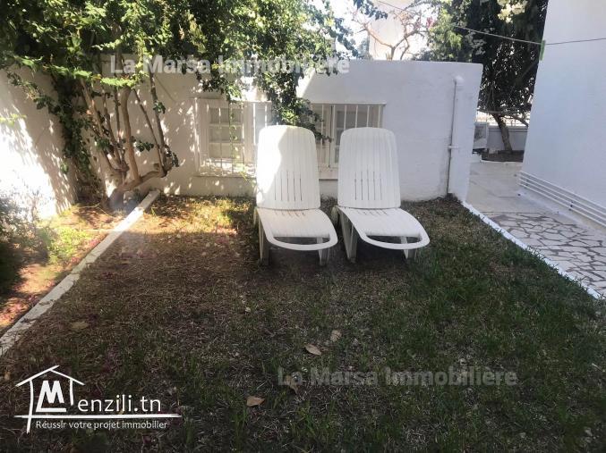 A Louer villa s3 meublée avec jardin à La Marsa Corniche