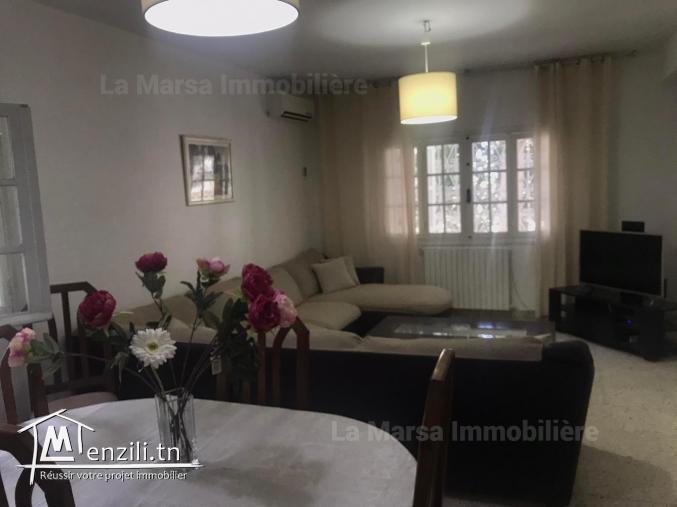 A Louer villa s3 meublée avec jardin à La Marsa Corniche