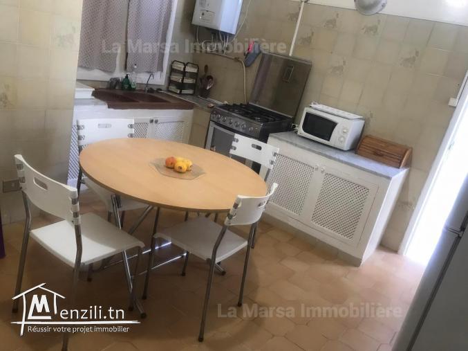 A Louer villa s3 meublée avec jardin à La Marsa Corniche