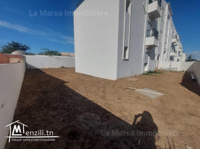 A Vendre appartement s3 avec jardin , Chotrana 1