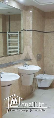 Location Appartement S+3 avec piscine au lac 2