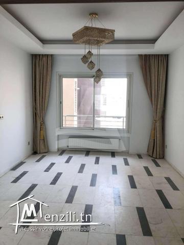 Location Appartement S+3 avec piscine au lac 2