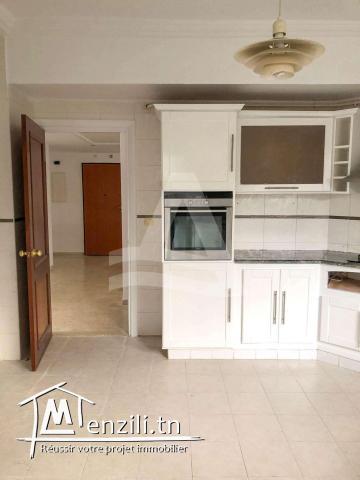 Location Appartement S+3 avec jardin au lac 2