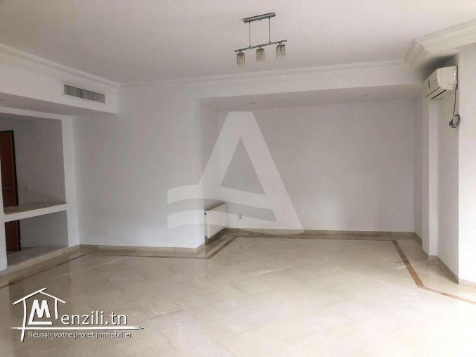 Location Appartement S+3 avec jardin au lac 2