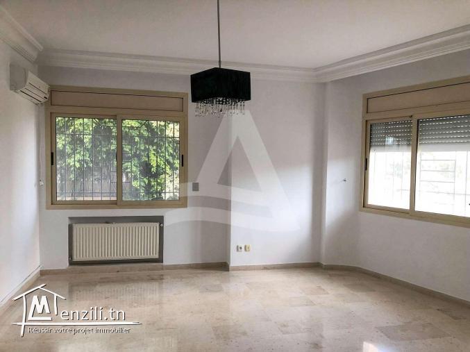 Location Appartement S+3 avec jardin au lac 2