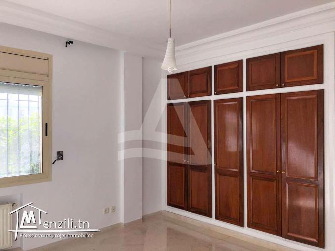 Location Appartement S+3 avec jardin au lac 2