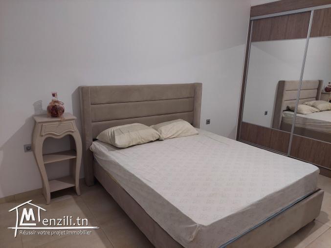 Apparemment  à  louer