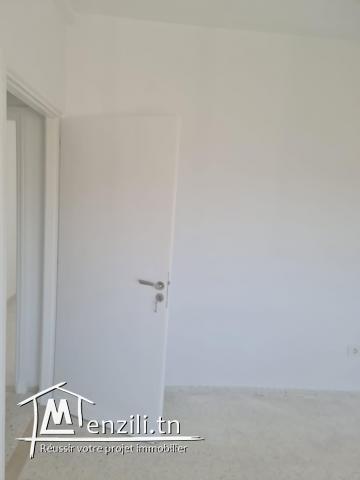 À vendre un bel et coquette appartement à Rades