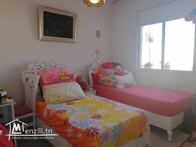 À vendre un bel et coquette appartement à Rades