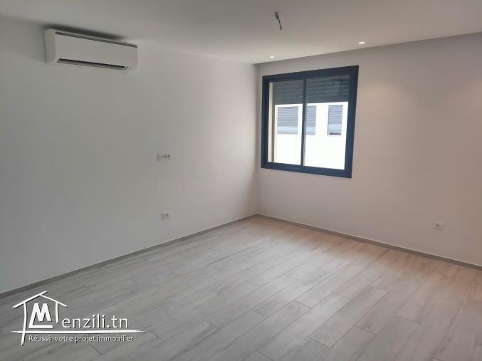 À louer un bel appartement s+2 à la Marsa