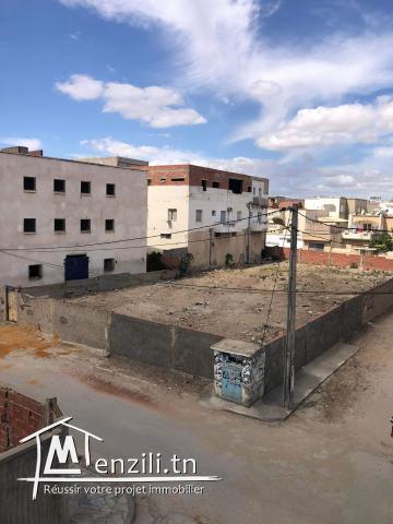 Terrain 860m2 a Ennkhilet sur rue Jaouhara