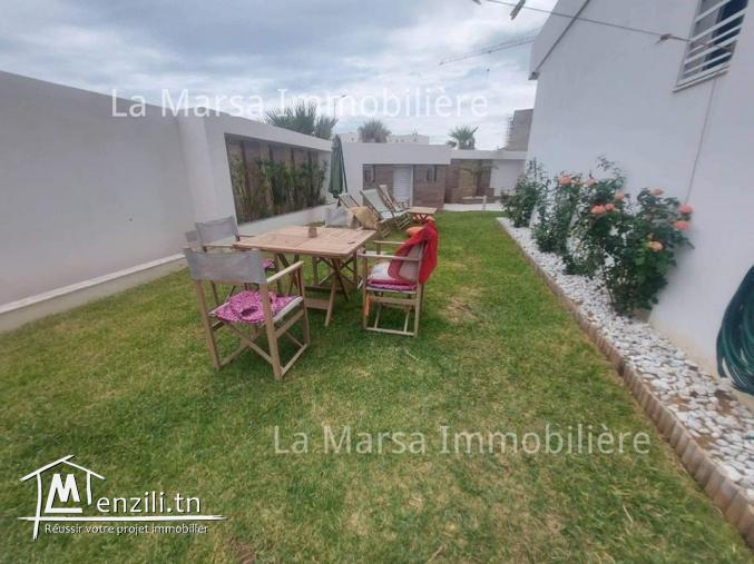 A Louer rez-de-chaussée avec piscine et jardin, La Soukra
