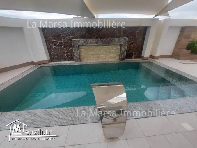 A Louer rez-de-chaussée avec piscine et jardin, La Soukra