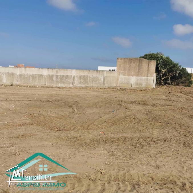 VT744 Terrain d’habitation à Hammam ghzeez à coté de Lycée