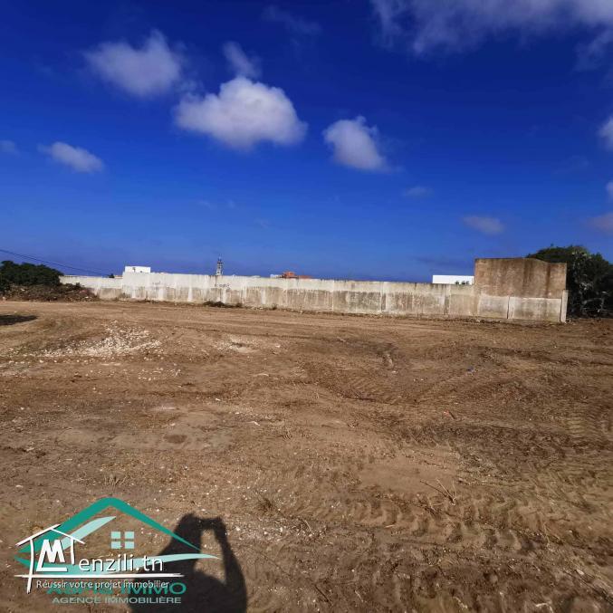 VT744 Terrain d’habitation à Hammam ghzeez à coté de Lycée