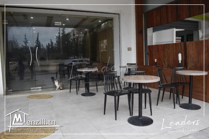 A vendre un FOND DE COMMERCE  situé à  Jardin l'Aouina