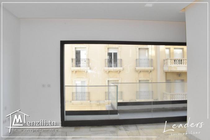 À vendre un appartement S+3 situé à LAC 2