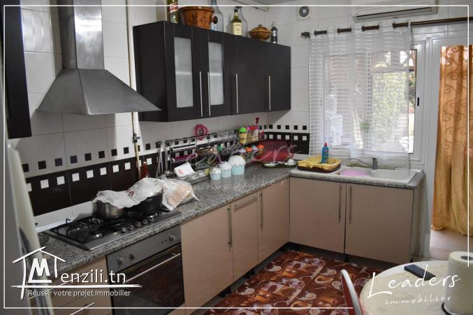 À vendre Villa S+4 situé à L AOUINA