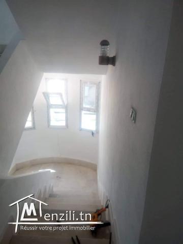 منزل للبيع ذات 03 طوابق بالمروج 4