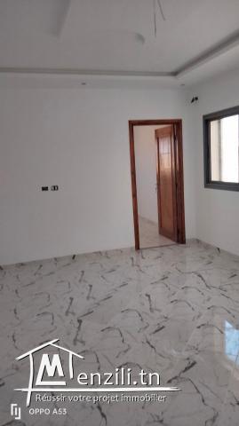 une villa s+3 à plage El Haouaria